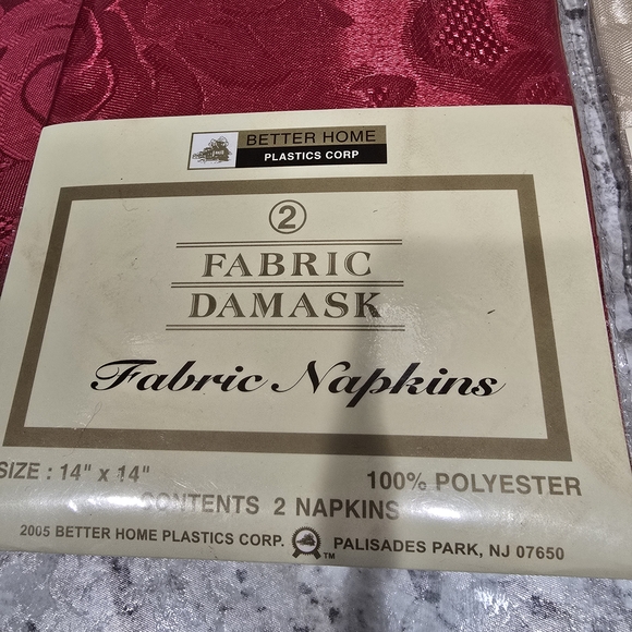 Fabric Damask Napkins - Red and Beige - Picture 7 of 8